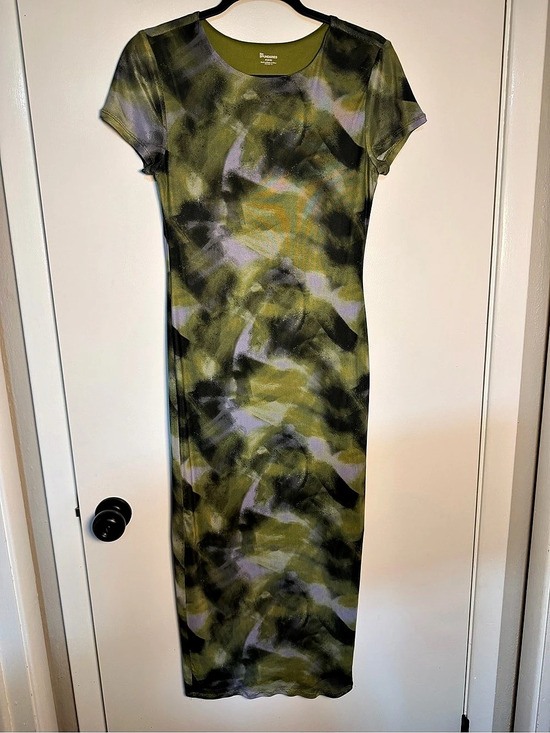 No Boundaries Dresses & Skirts - No Boundaries Abstract Maxi Dress in Green & Purple Size Medium Like New